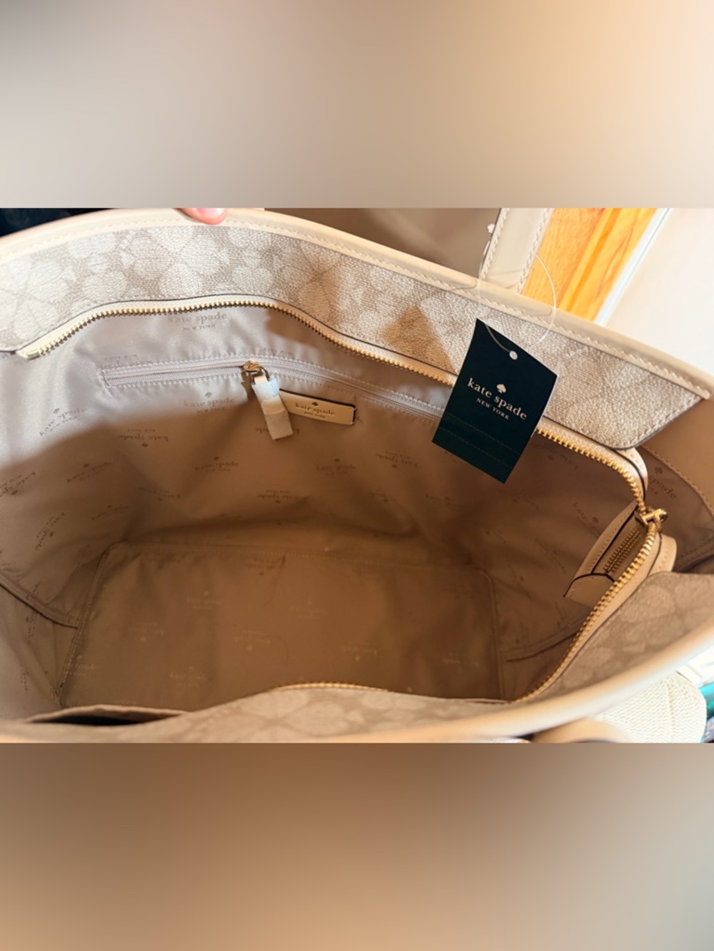 kate spade Neutral Beige Patterned Tote with Gold Logo - Picture 4 of 5